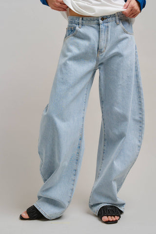 Architectural Horseshoe Barrel Jeans