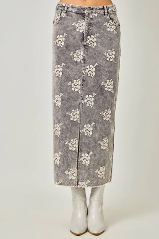 Embroidered Front Slit Corduroy Skirt in Washed Black