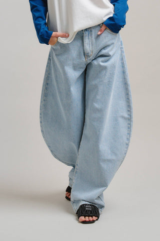 Architectural Horseshoe Barrel Jeans