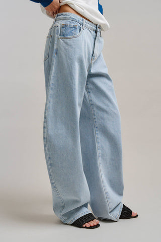 Architectural Horseshoe Barrel Jeans