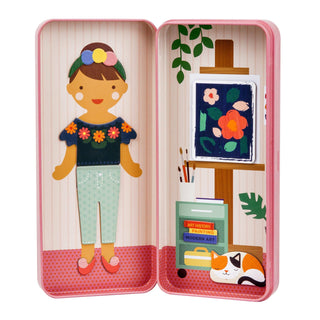 At The Studio Magnetic Play Set