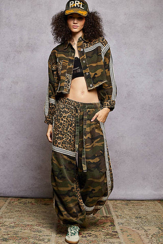 Printed Woven Contrast Band Trim Jogger Pants
