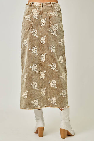 Embroidered Front Slit Corduroy Skirt in Washed Black