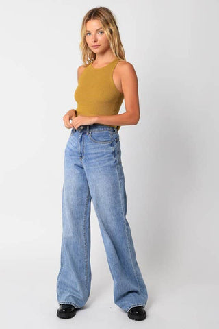 Abey Top in Martini Olive