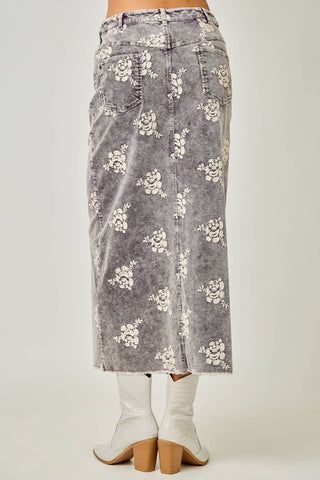 Embroidered Front Slit Corduroy Skirt in Washed Black