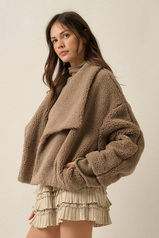 Sherpa  Oversized-Lapel Jacket in Cocoa
