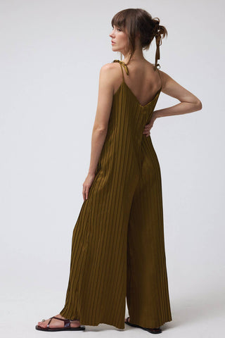 Wide Leg Satin Pleated Jumpsuits in Olive