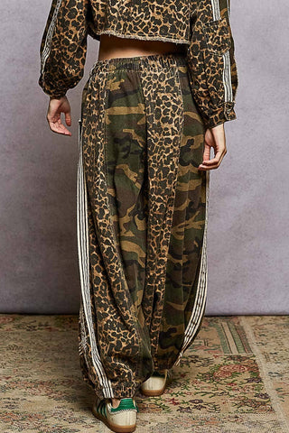Printed Woven Contrast Band Trim Jogger Pants