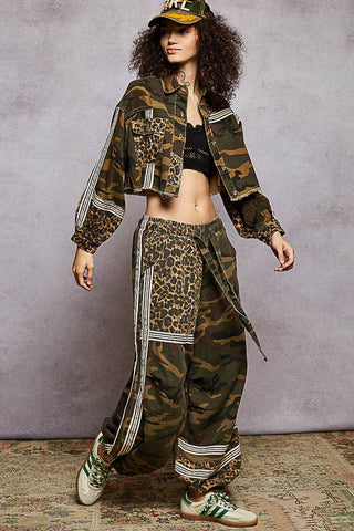 Printed Woven Contrast Band Trim Jogger Pants