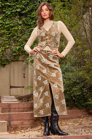 Embroidered Front Slit Corduroy Skirt in Washed Black